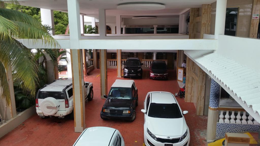 Hotel La Casona Dorada سانتو دومينجو المظهر الخارجي الصورة